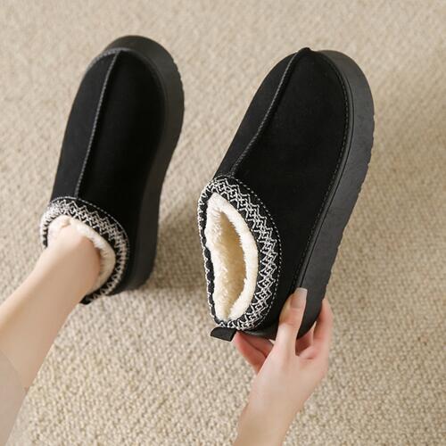 Faux Fur Center-Seam Slippers - The Lakeside Boutique